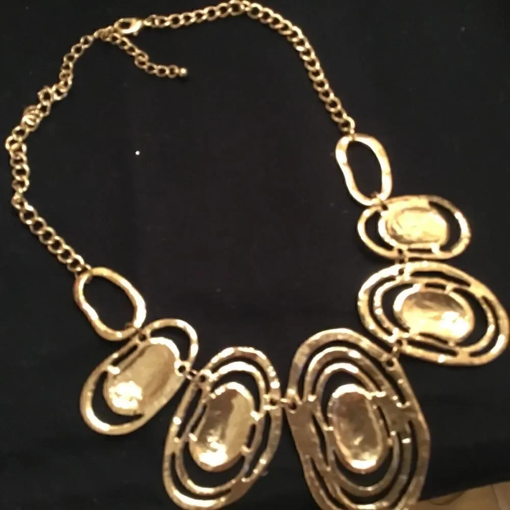 Goldtone Ovals Peach Enamel Necklace